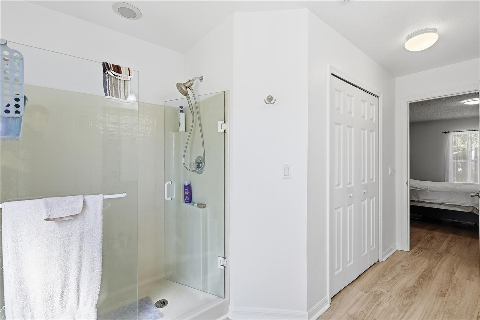 SEMINOLE WOODS - Residential