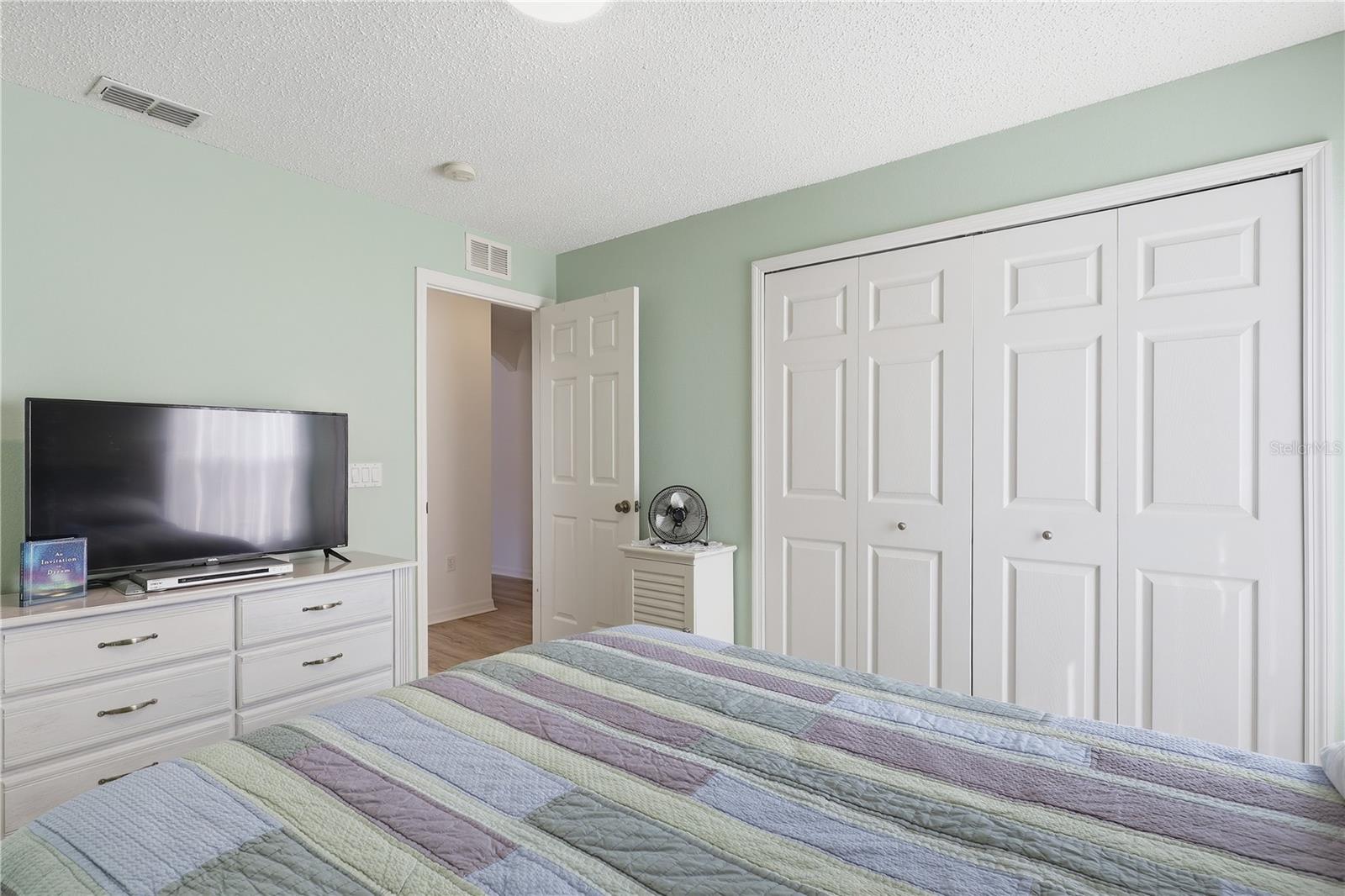 SEMINOLE WOODS - Residential