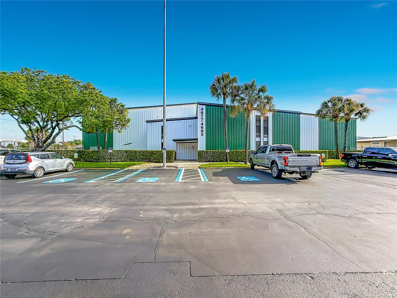 PINELLAS GROVES - Commercial Sale