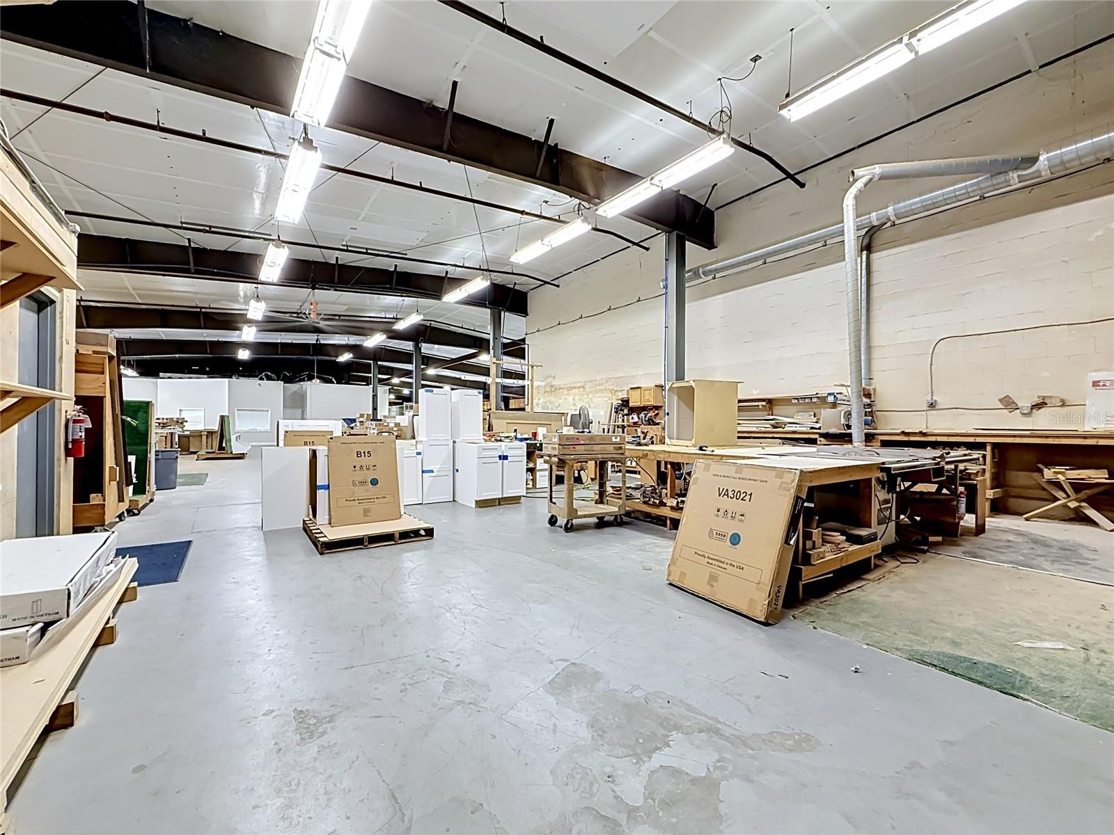 PINELLAS GROVES - Commercial Sale