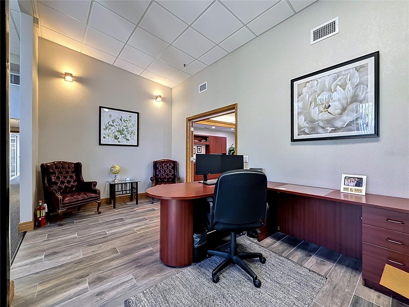 PINELLAS GROVES - Commercial Sale