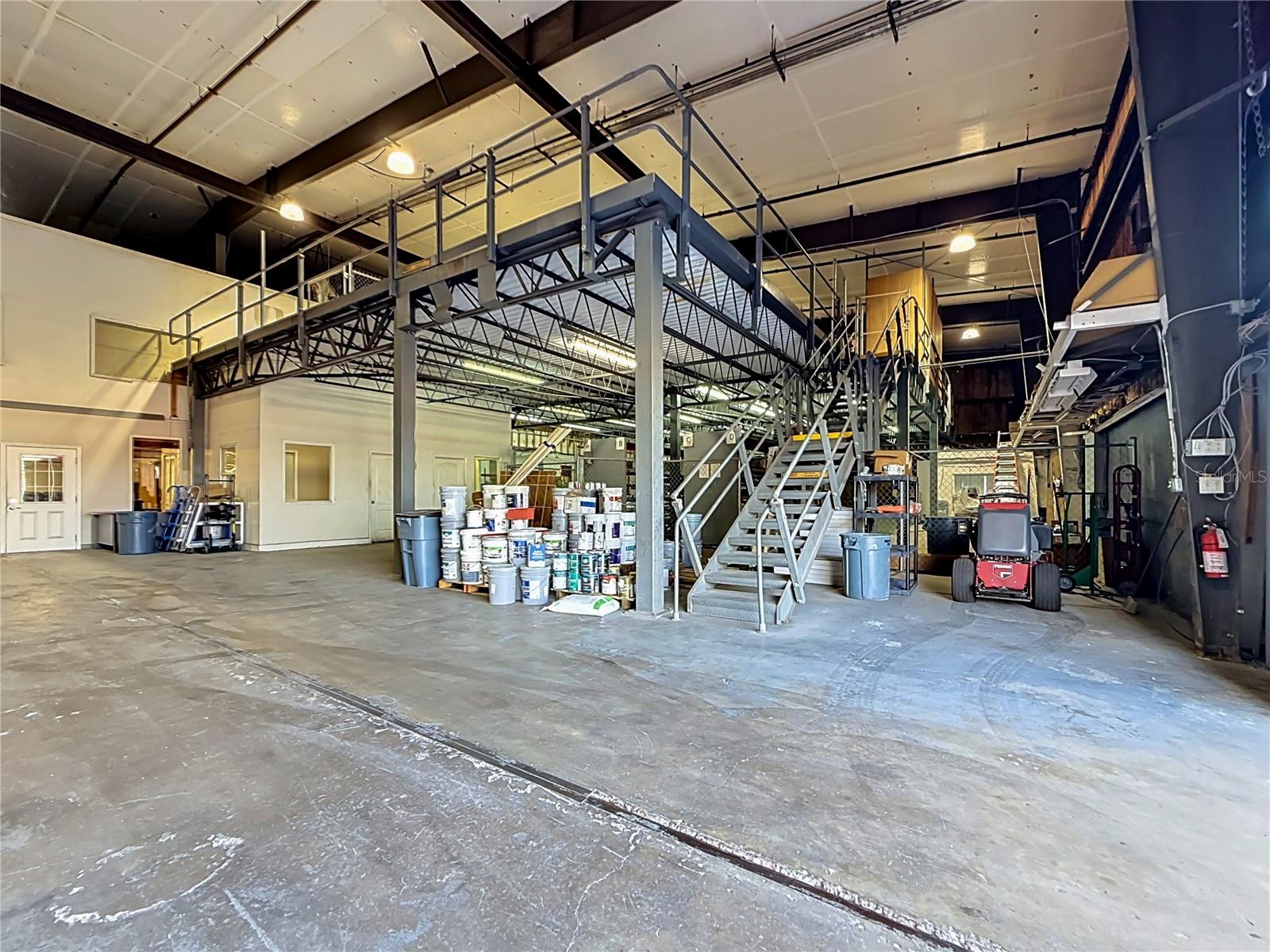 PINELLAS GROVES - Commercial Sale