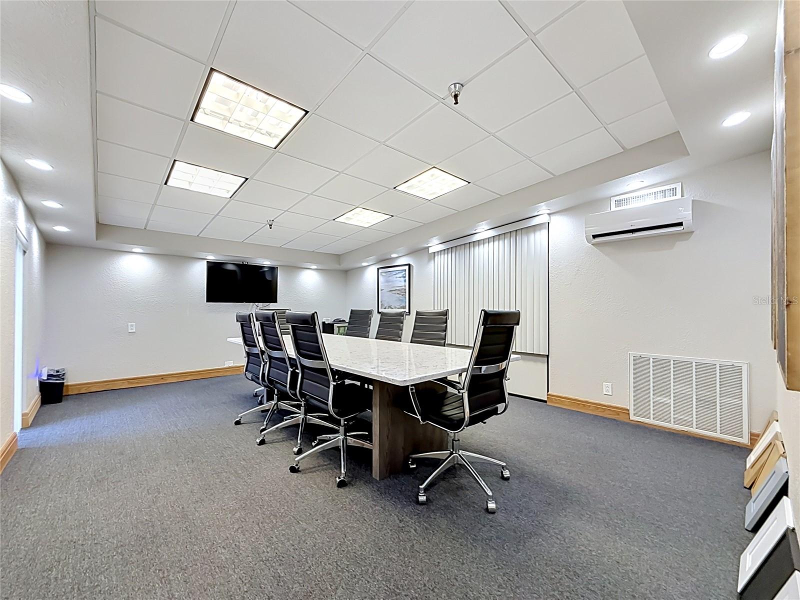 PINELLAS GROVES - Commercial Sale