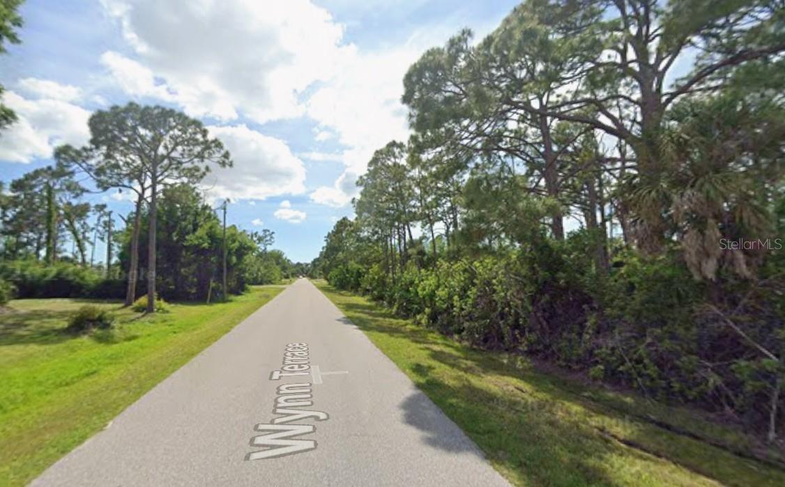 PORT CHARLOTTE SEC 052 - Land