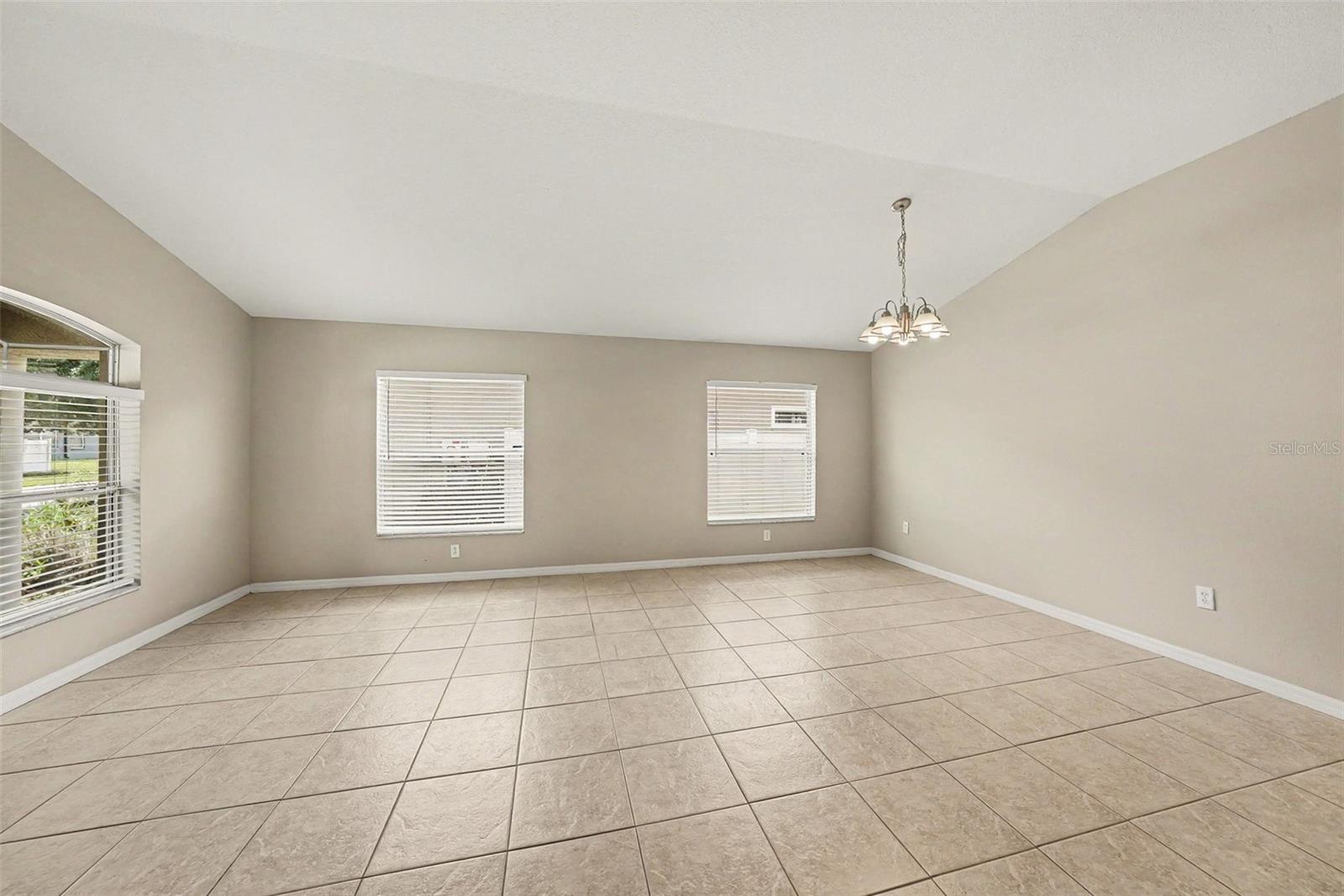 15950 LEATHERLEAF LANE