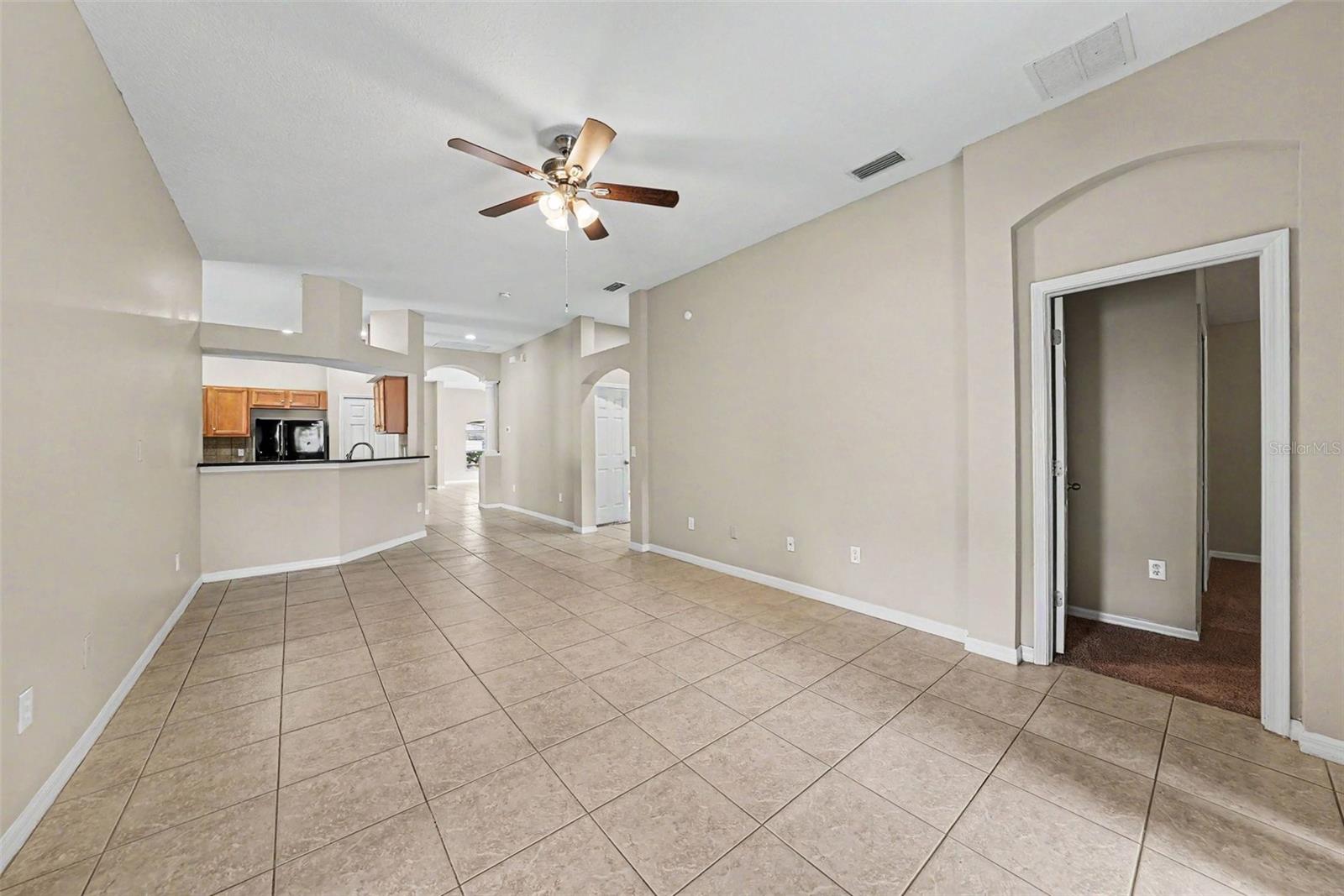 SUNCOAST LAKES PH 03 - Residential