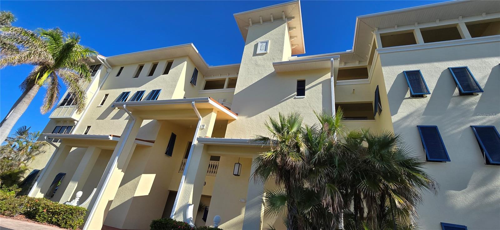 OUTLOOK COVE - Residential