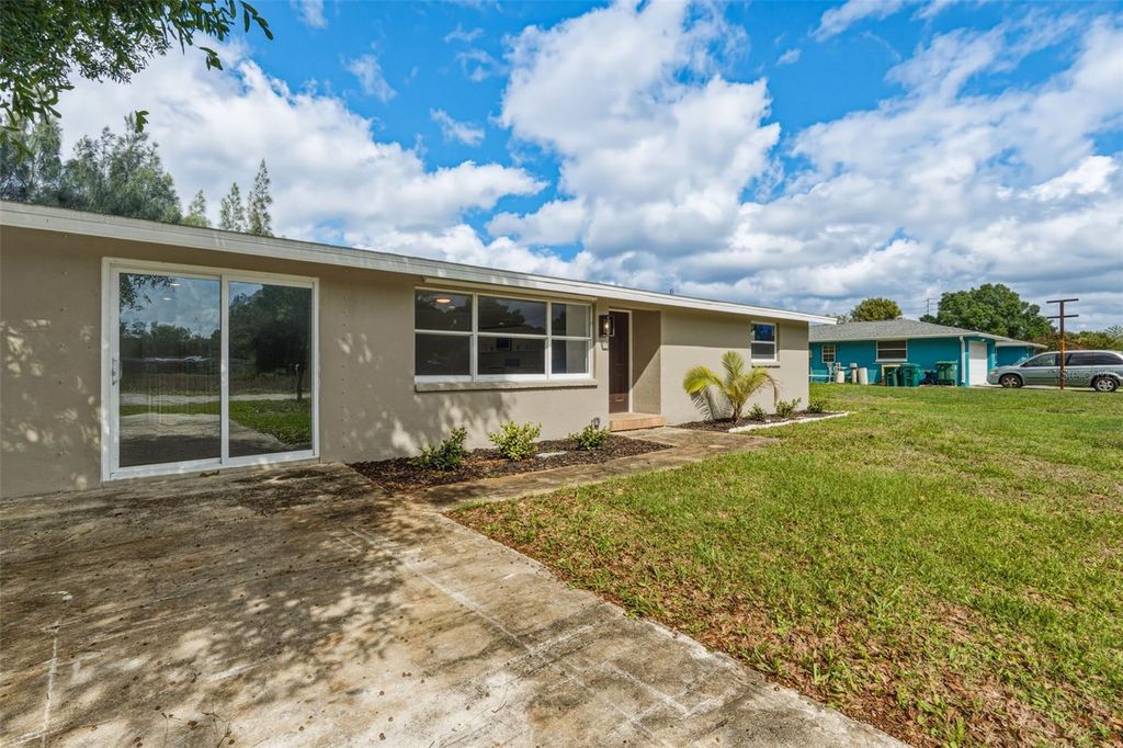 Photo of 2313 Pinegrove Circle, Punta Gorda, FL 33982 (MLS # C7523957)