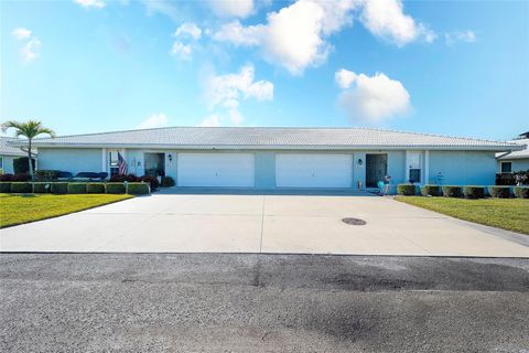 Photo of 6517 10th Avenue W, Bradenton, FL 34209 (MLS # A4681376)