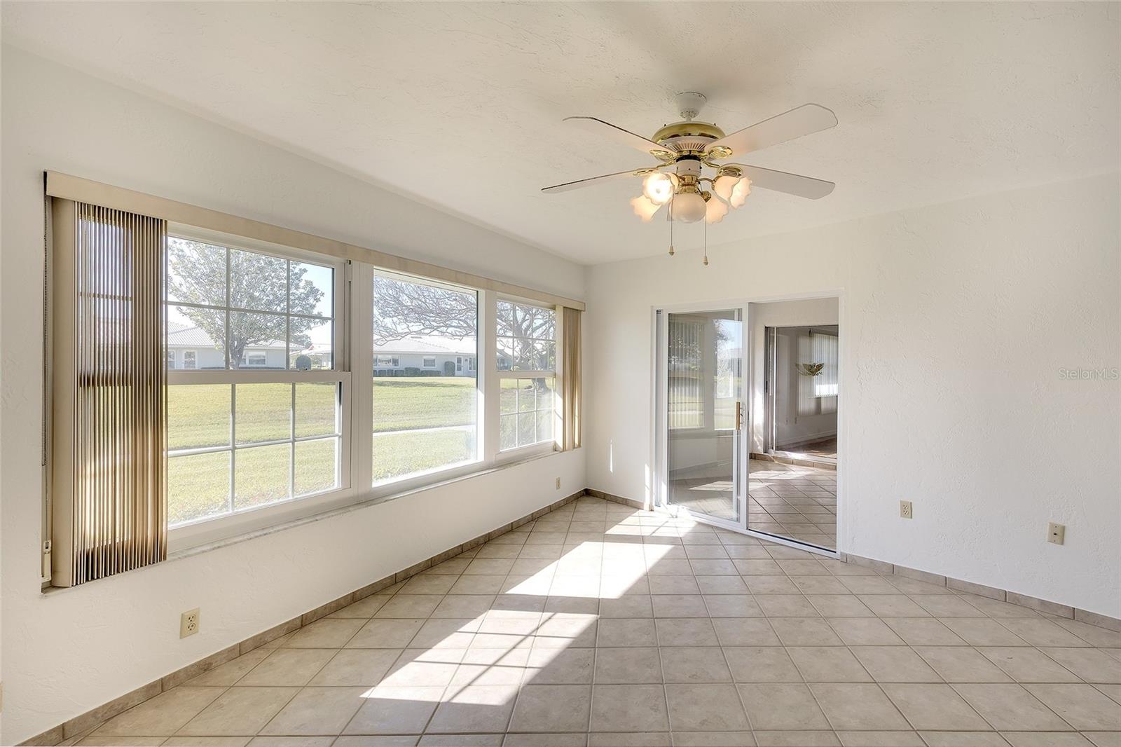 VILLAGE GREEN OF BRADENTON SEC 6 - Residential