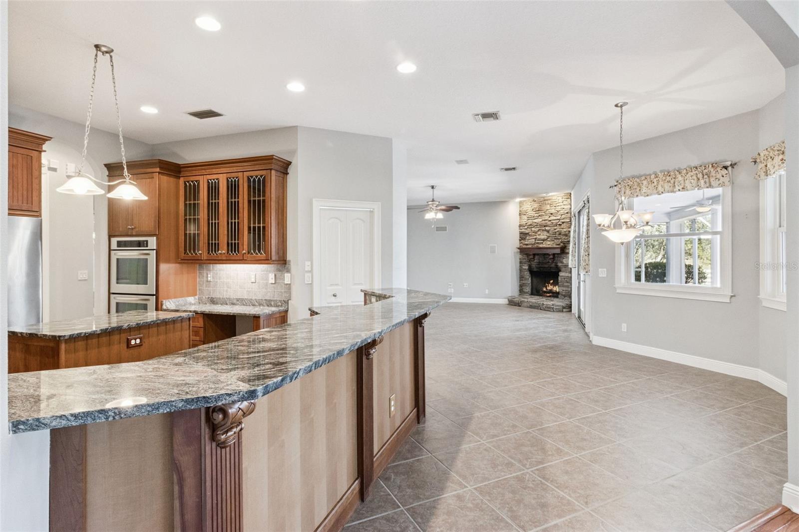 HELEN WINTER GARDENS - Residential