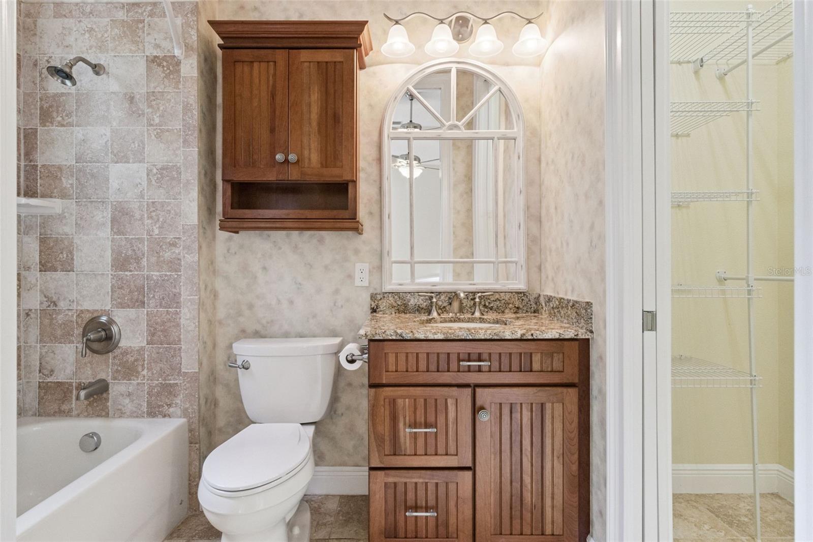 HELEN WINTER GARDENS - Residential