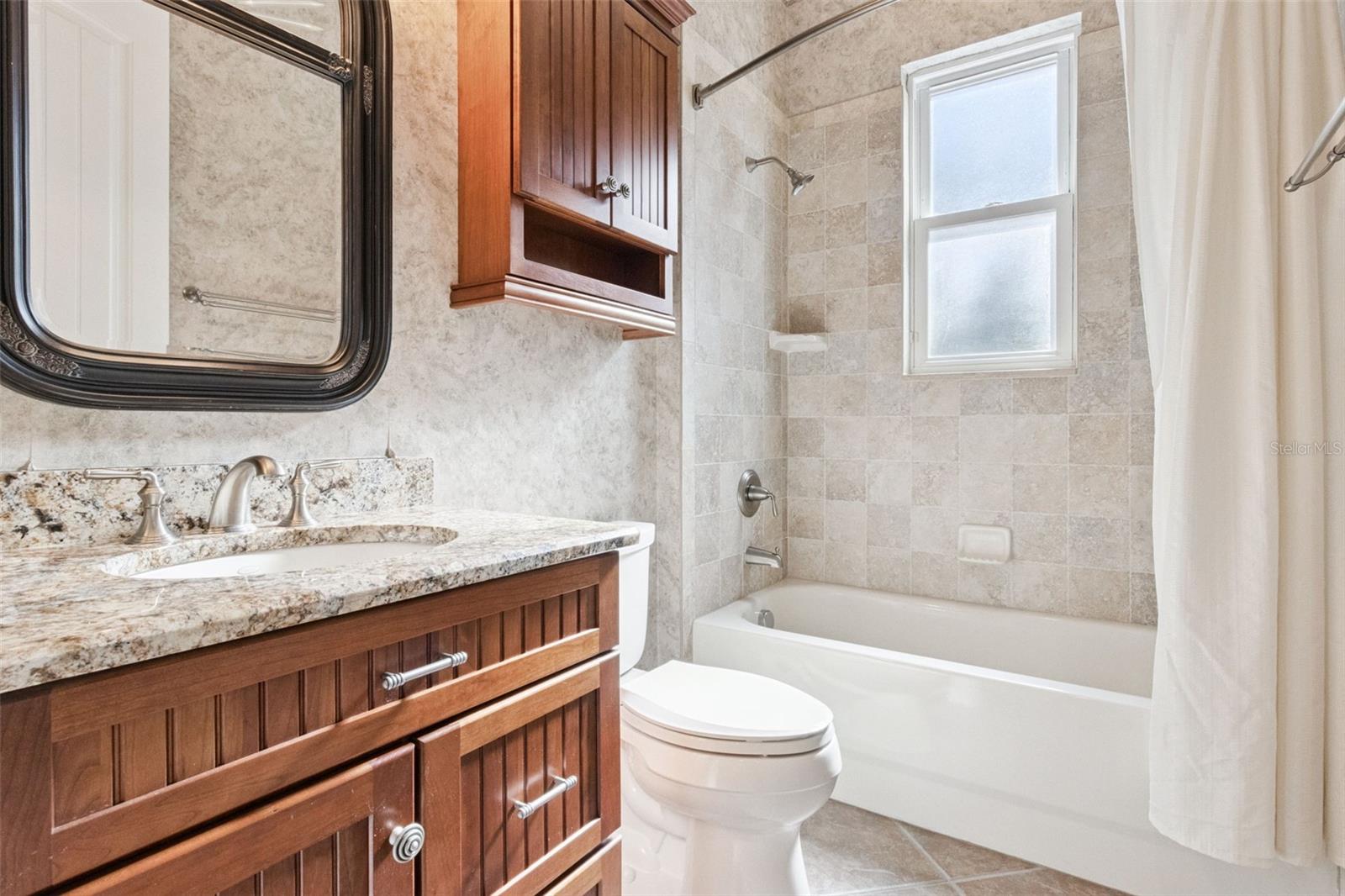 HELEN WINTER GARDENS - Residential