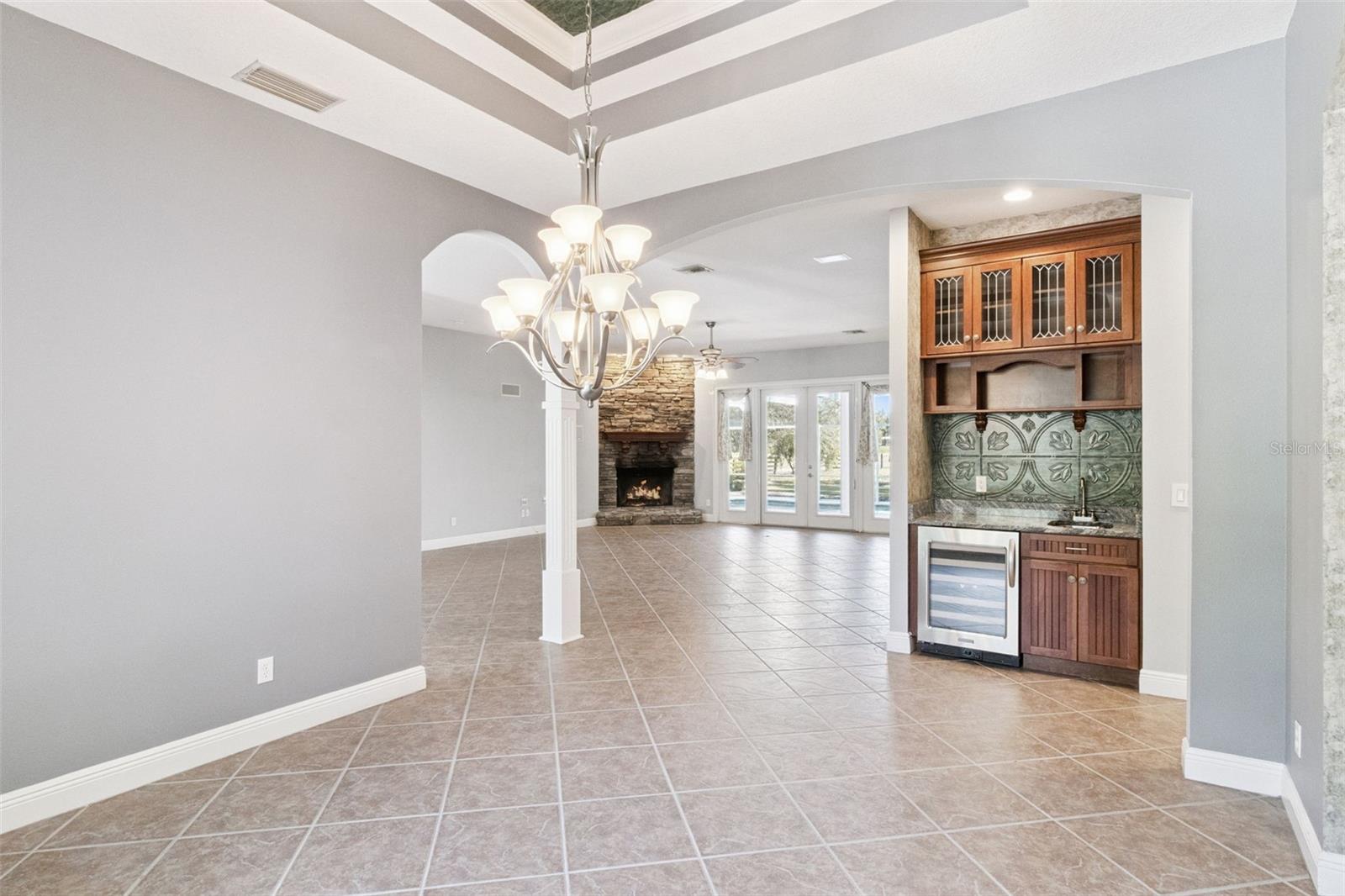 HELEN WINTER GARDENS - Residential