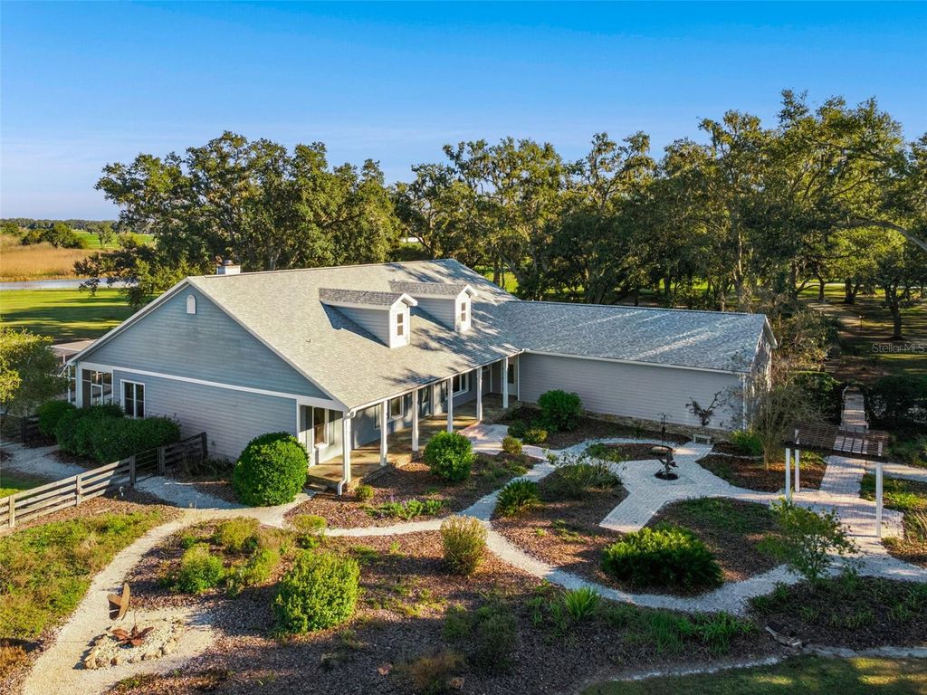 Photo of 4636 W Knights Griffin Road, Plant City, FL 33565 (MLS # O6366755)