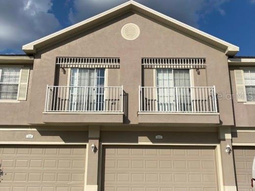 Welcome to this beautiful and serene gated community in Wesley Chapel, conveniently located just off SR 54 with easy access to I-75. This freshly painted, and carpeted two-story townhome offers a two-car attached garage with a beautifully landscaped, private ground-floor entry to the side. As you step inside, you'll be greeted by a living area flooded with natural light, showcasing hardwood floors and a soaring ceiling. The spacious tiled kitchen features oak cabinetry, expansive counter space, an eat-in area, breakfast bar, and pantry, making it perfect for cooking and entertaining. The first floor also includes a laundry room and a guest bath for added convenience. Upstairs, you'll find the master suite and two additional bedrooms. The master suite boasts vaulted ceilings, a large walk-in closet, and a private bathroom with a walk-in shower, dual sink vanity, and a large linen closet. This home is ideally situated close to everything you need, including the Tampa Premium Outlet Mall, Wiregrass Mall, schools, universities, grocery stores, dining, banks, and more! Don't miss the opportunity to make this lovely townhome yours.
If you decide to apply for one of our properties:
Screening includes credit/background check, income verification of 2.5 to 3 times the monthly rent and rental history verification. We encourage applicants with credit scores above 600 to apply, as meeting this criteria will help streamline the application process.
APPLICANT CHARGES:
Application Fees: $75 each adult, 18 years of age and older (non-refundable).
Lease Initiation Admin Fee: $150.00 after approval and upon signing.
Security Deposit: Equal to one month’s rent.
$25 each pet application fee for pet verification (non-refundable).
Current vaccination records will be required.
ESA and service animals are FREE with verified documentation.
Pet Fee if applicable (non-refundable) $350 each pet.
All Rent Solutions residents are enrolled in the Resident Benefits Package (RBP) for $49.95/month which includes liability insurance, credit building to help boost the resident’s credit score with timely rent payments, HVAC air filter delivery (for applicable properties), our best-in-class resident rewards program, and much more! More details upon application.