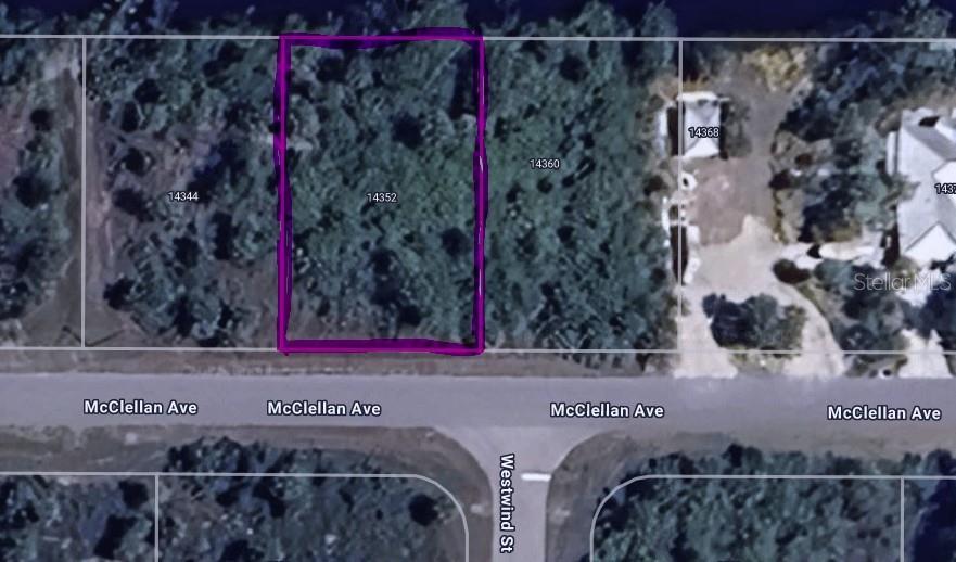 Perfect buildable lot,on freshwater canal only couple of minutes from shopping and U.S 41.