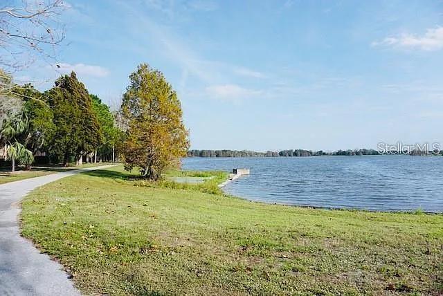 THE TWNHMS AT LIGHTHOUSE COVE I - Residential Lease