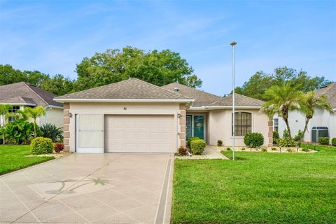 Photo of 461 Baytree Boulevard, Tavares, FL 32778 (MLS # G5119424)