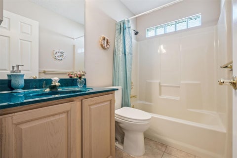 Tiny photo for 461 Baytree Boulevard, Tavares, FL 32778 (MLS # G5119424)