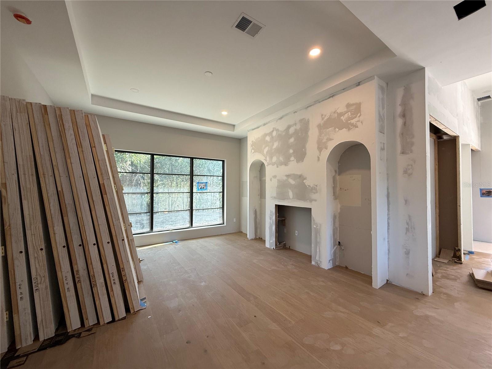 FOREST HILLS - Residential