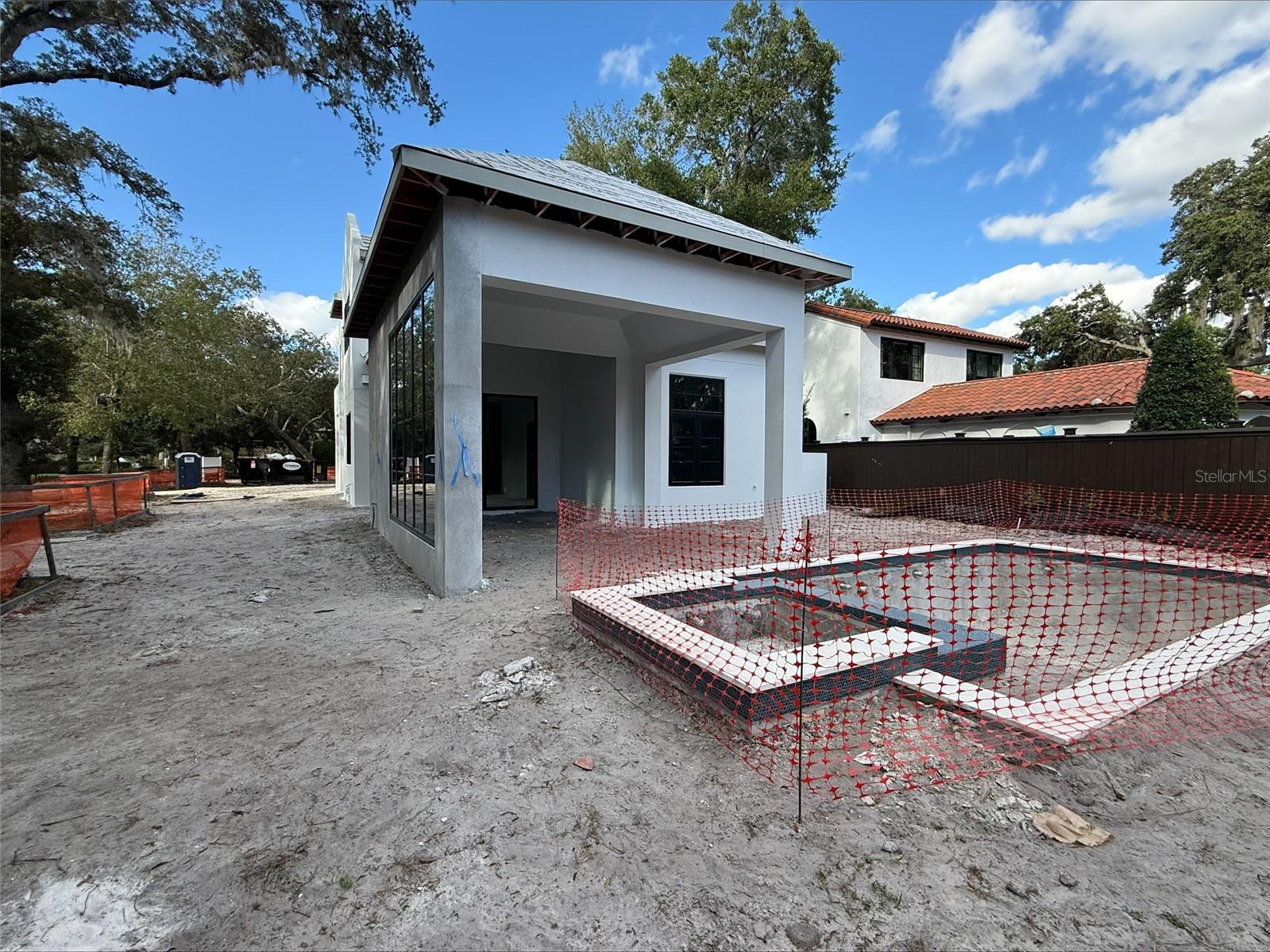 FOREST HILLS - Residential