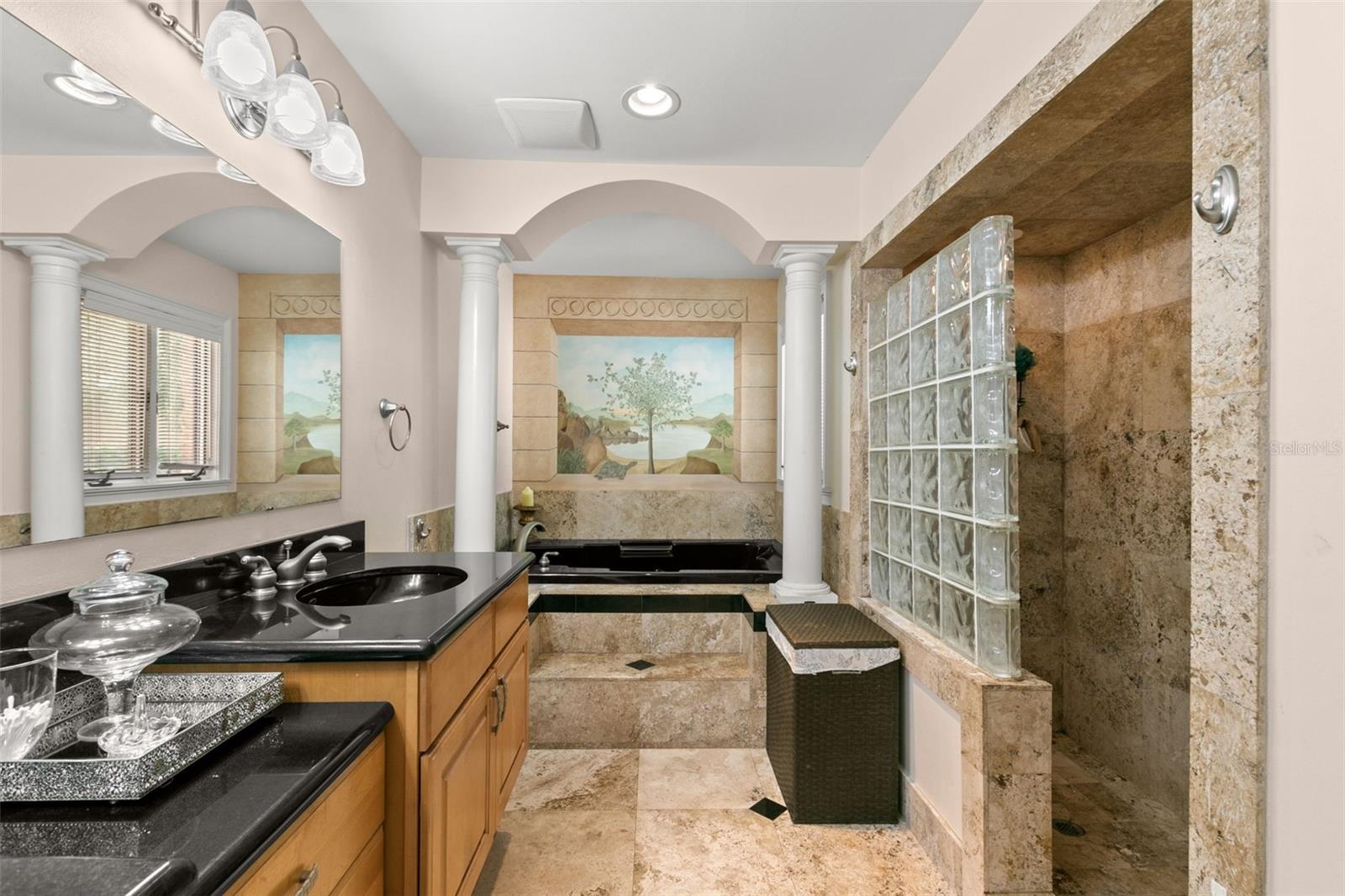 SANCTUARY AT COBBS LANDING THE - Residential