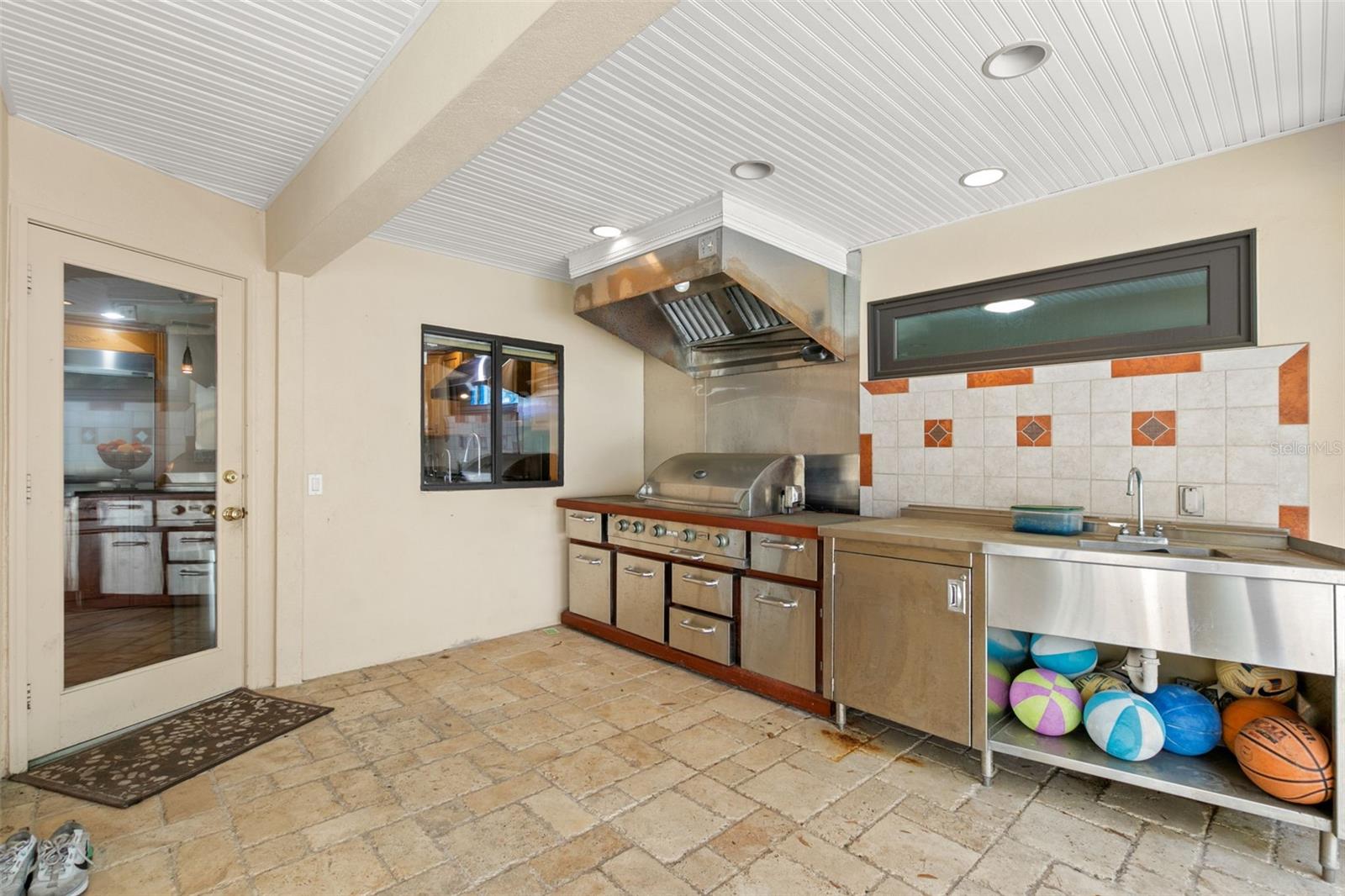 SANCTUARY AT COBBS LANDING THE - Residential