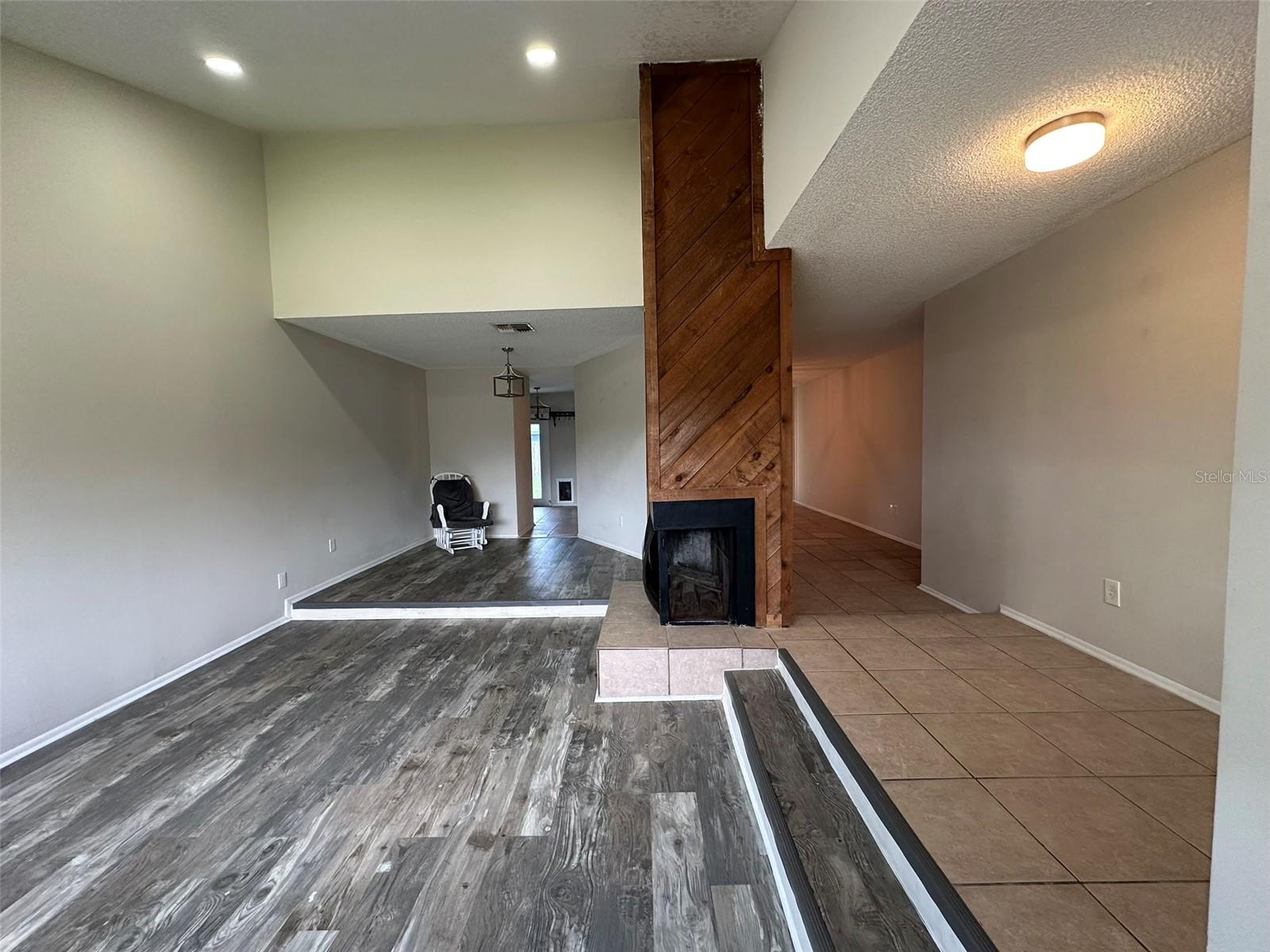 WINDTREE WEST - Residential Lease