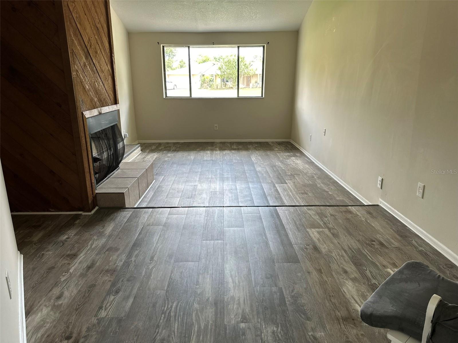 WINDTREE WEST - Residential Lease