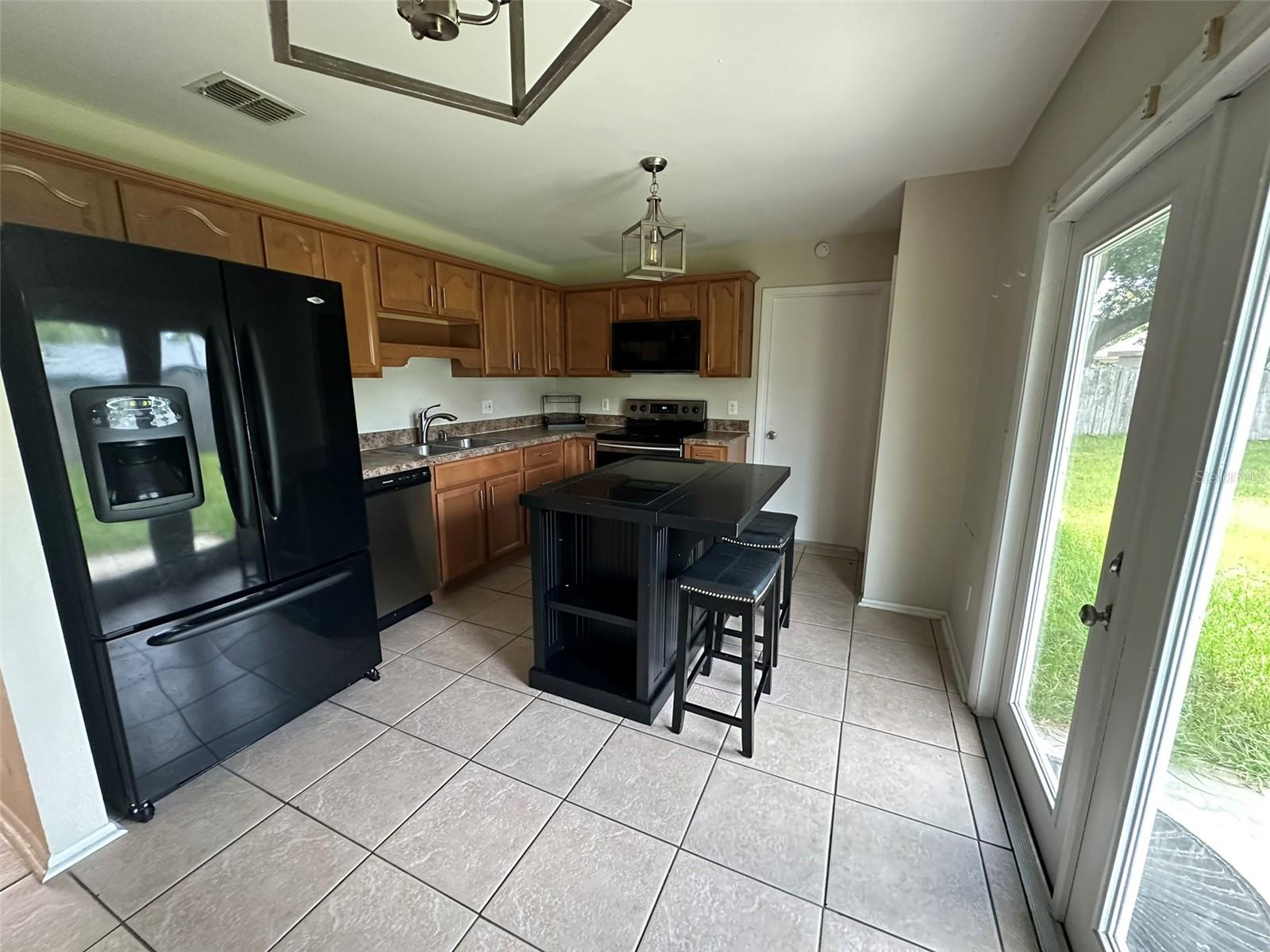 WINDTREE WEST - Residential Lease