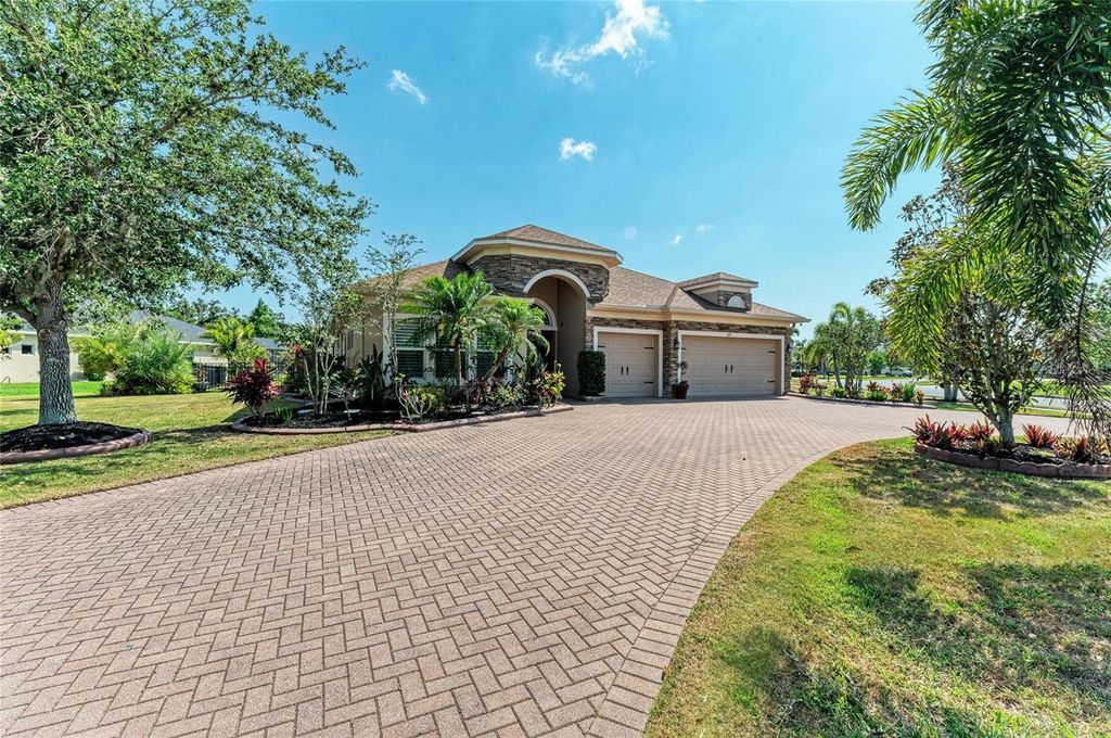 Photo of 5439 74th Place E, Ellenton, FL 34222 (MLS # A4651414)