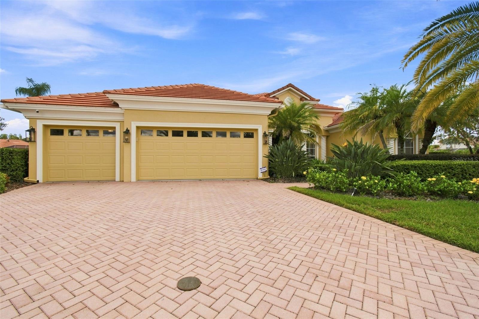 10801 BARBADOS ISLE DRIVE