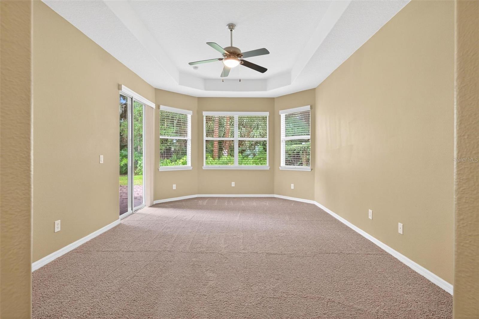 RETREAT AT WEKIVA - Residential