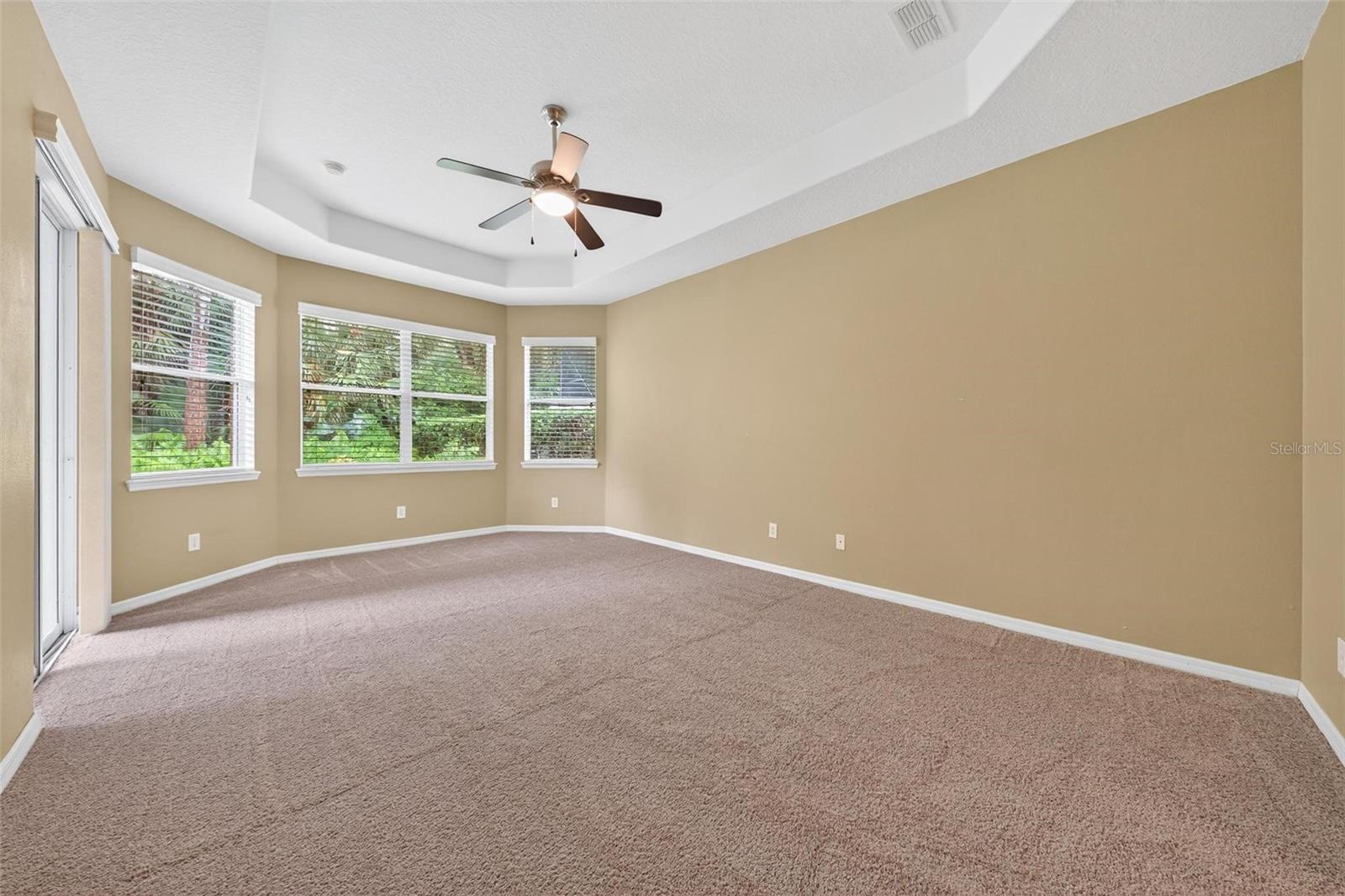 RETREAT AT WEKIVA - Residential