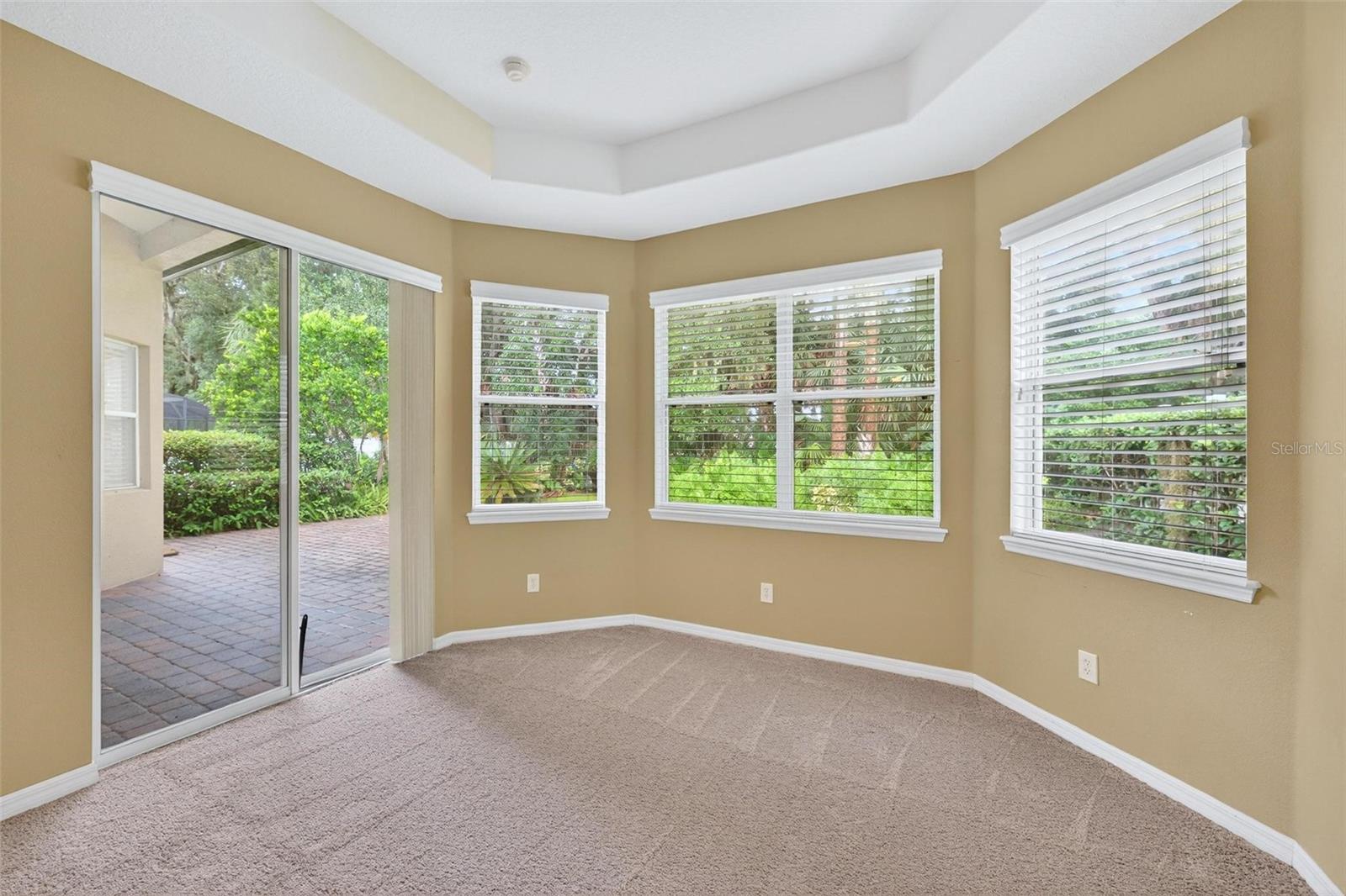 RETREAT AT WEKIVA - Residential