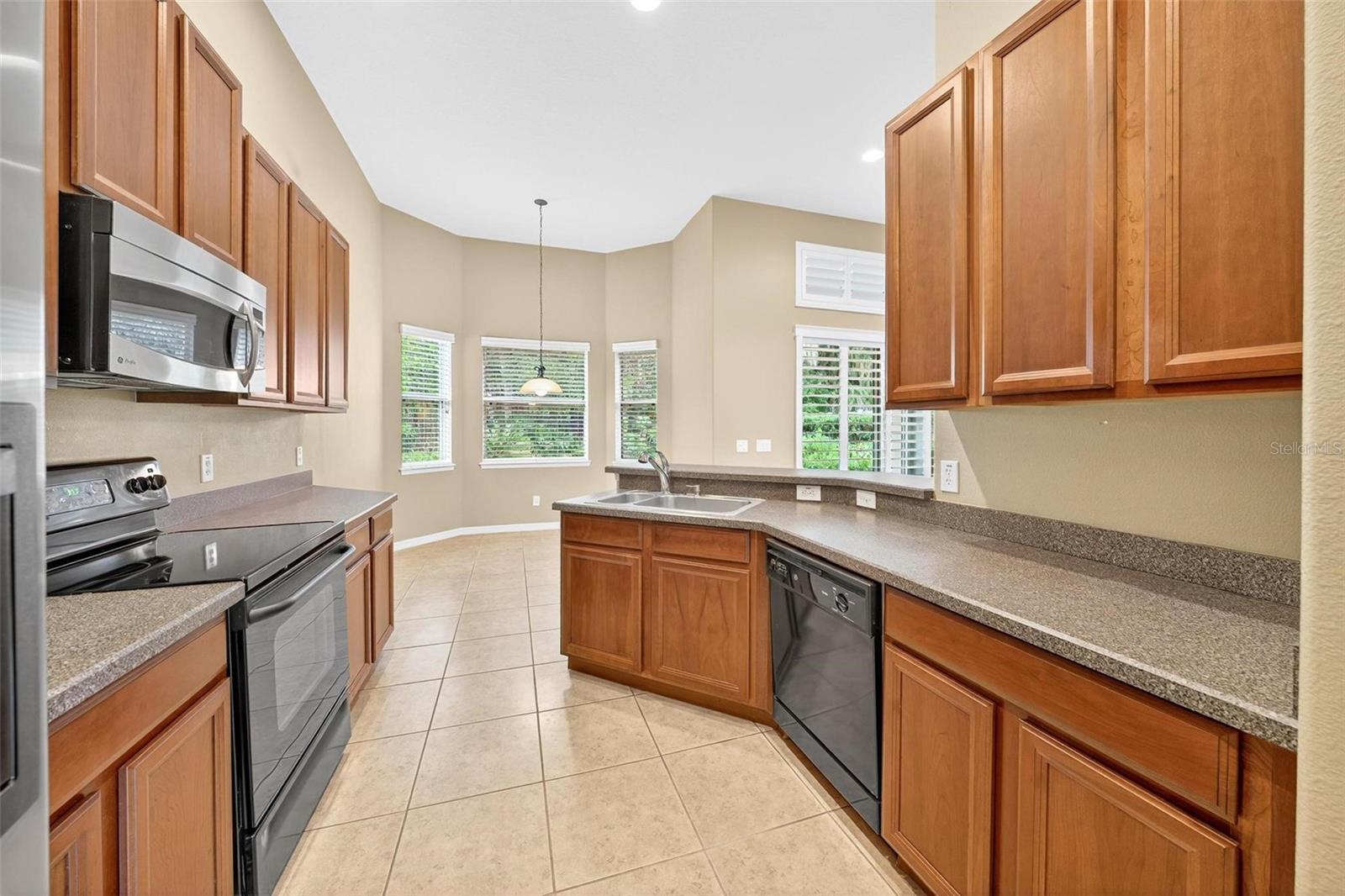 RETREAT AT WEKIVA - Residential