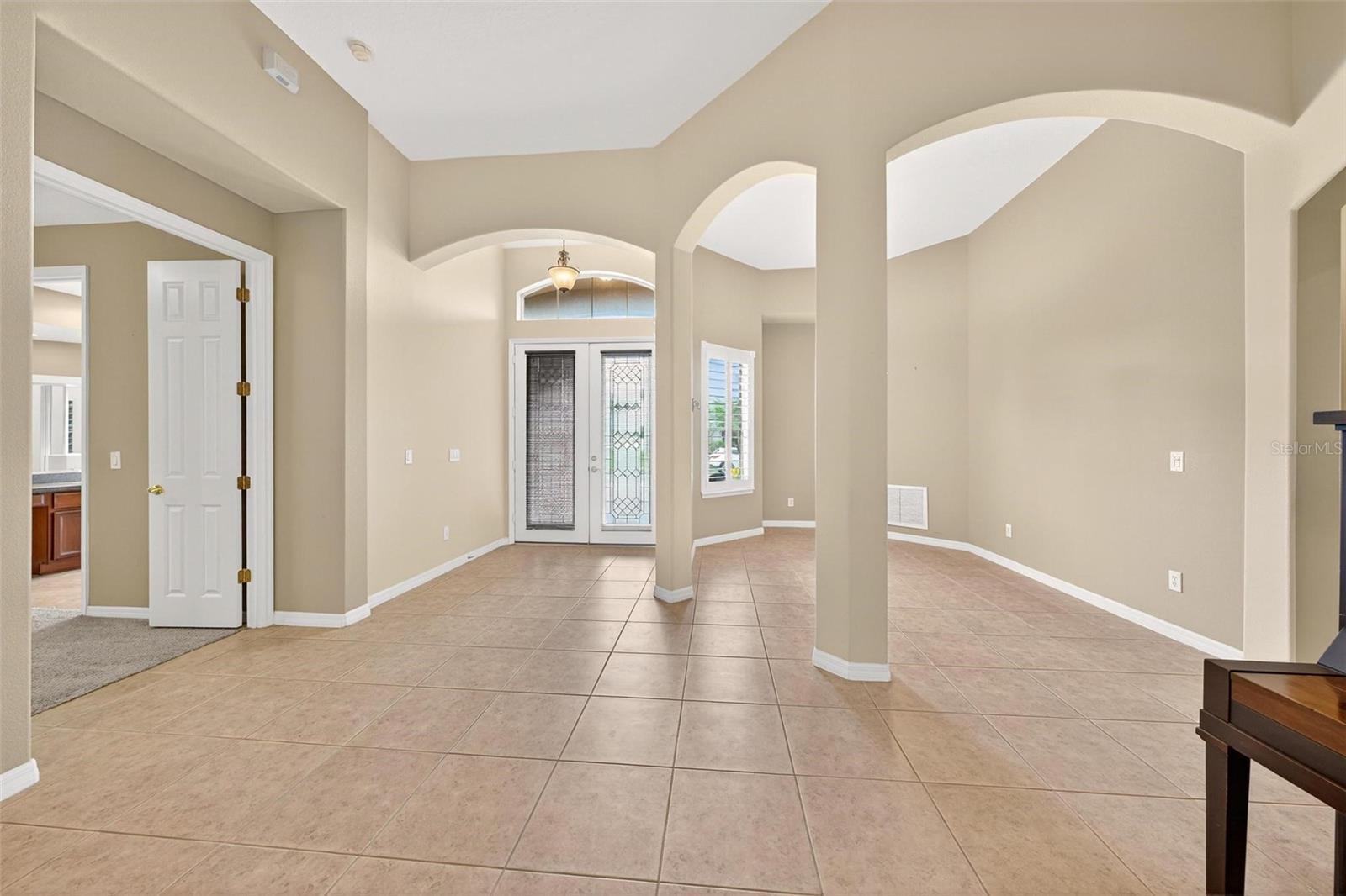 RETREAT AT WEKIVA - Residential