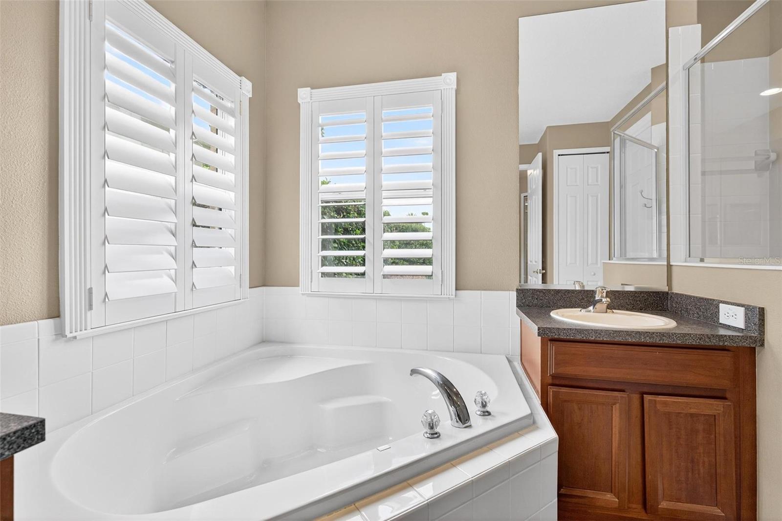 RETREAT AT WEKIVA - Residential