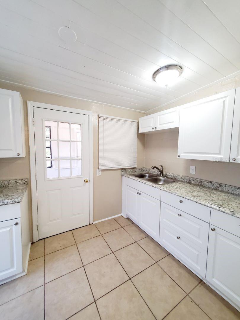 UNPLATTED - Residential Lease