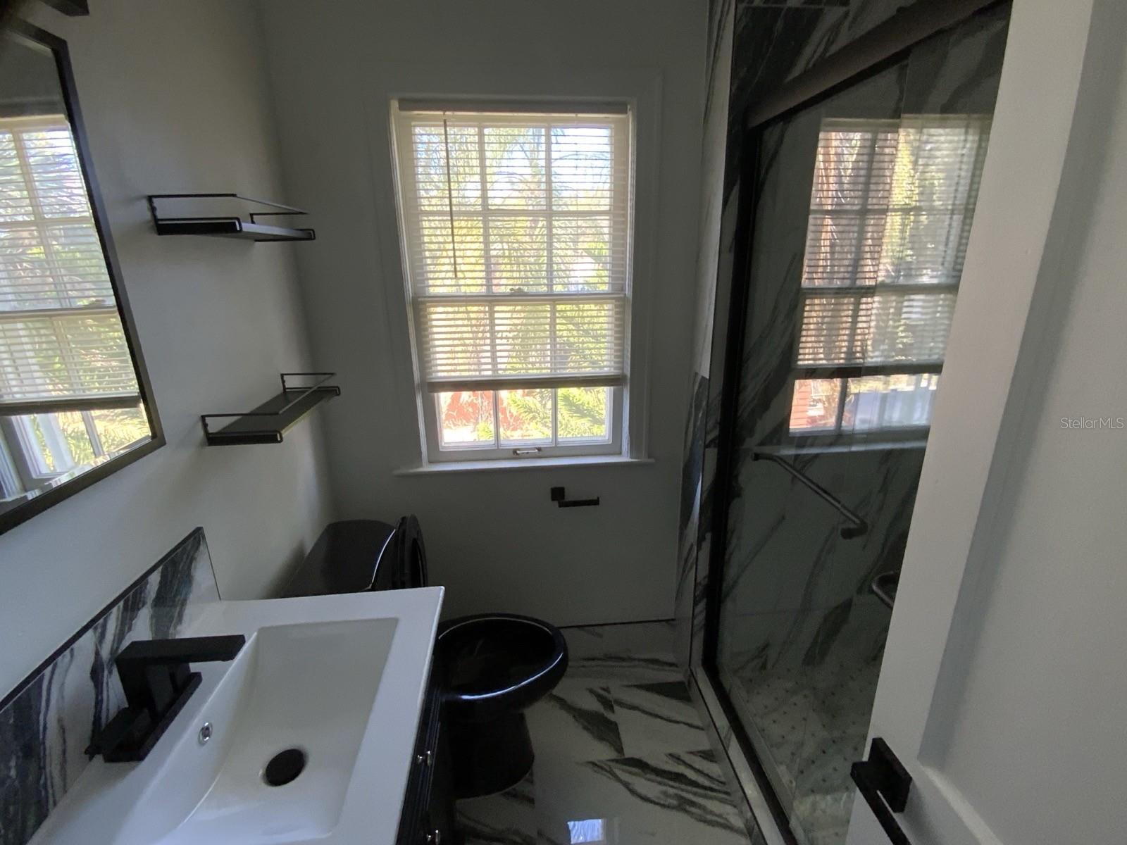 BAILEY HEIGHTS - Residential Income