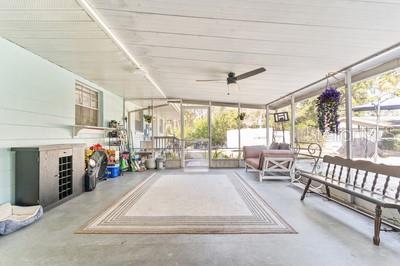 RAINBOW S END ESTATE - Residential