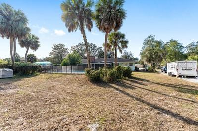 RAINBOW S END ESTATE - Residential