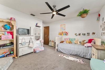 RAINBOW S END ESTATE - Residential