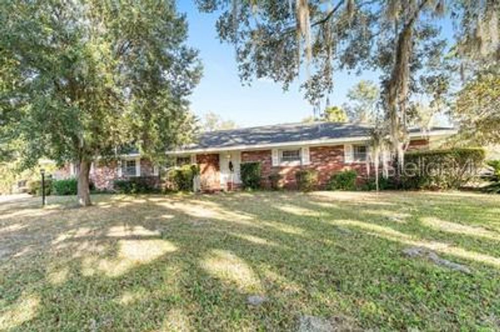 Photo of 8235 SW 203rd Court, Dunnellon, FL 34431 (MLS # OM717336)