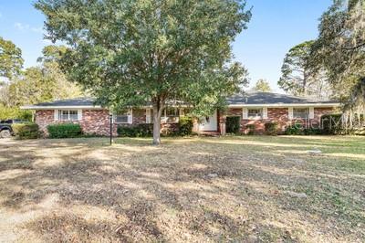 RAINBOW S END ESTATE - Residential