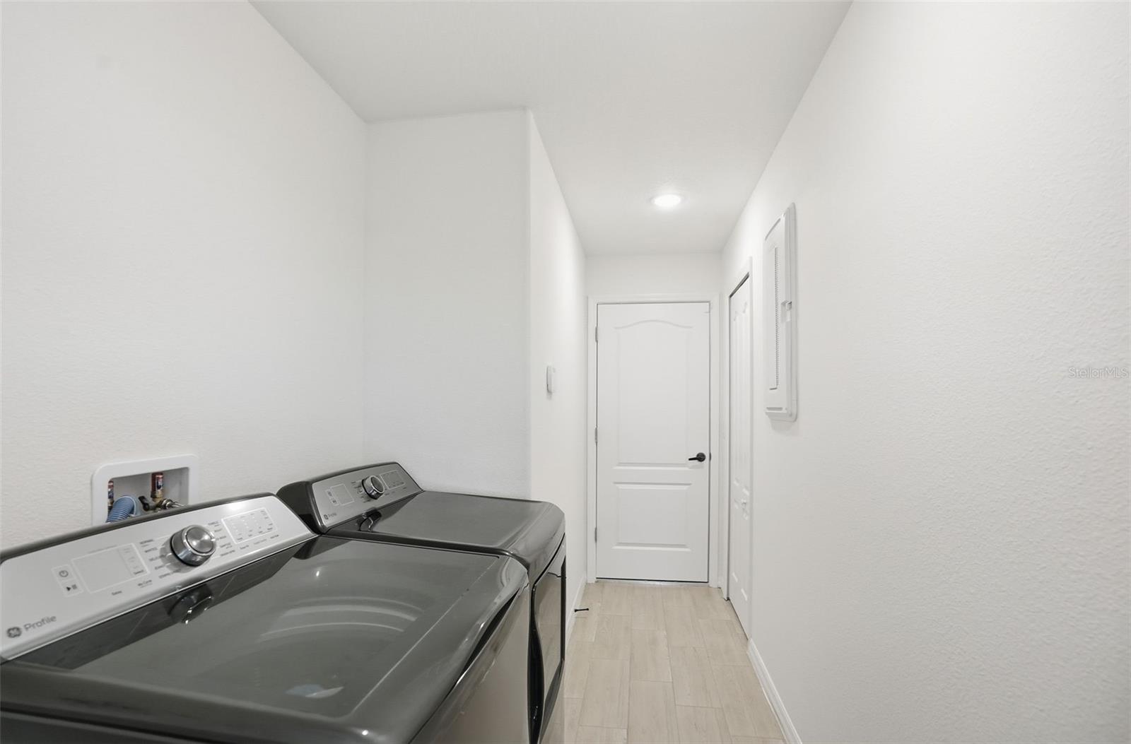 GARDEN GRV - Residential