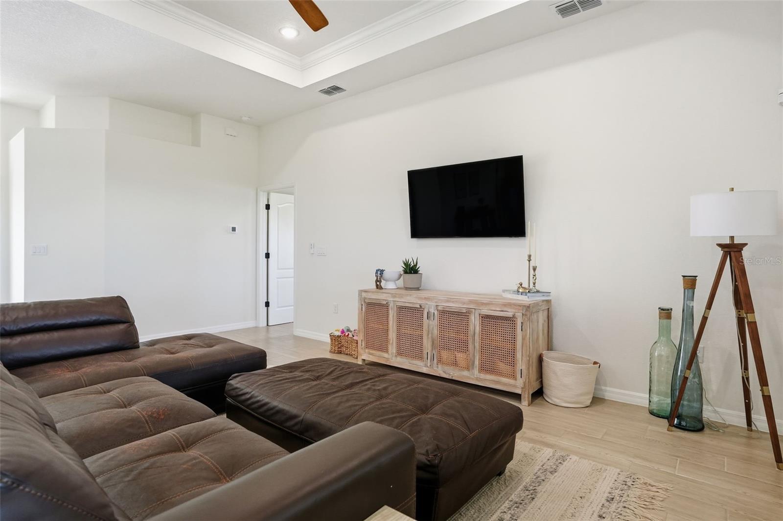 GARDEN GRV - Residential