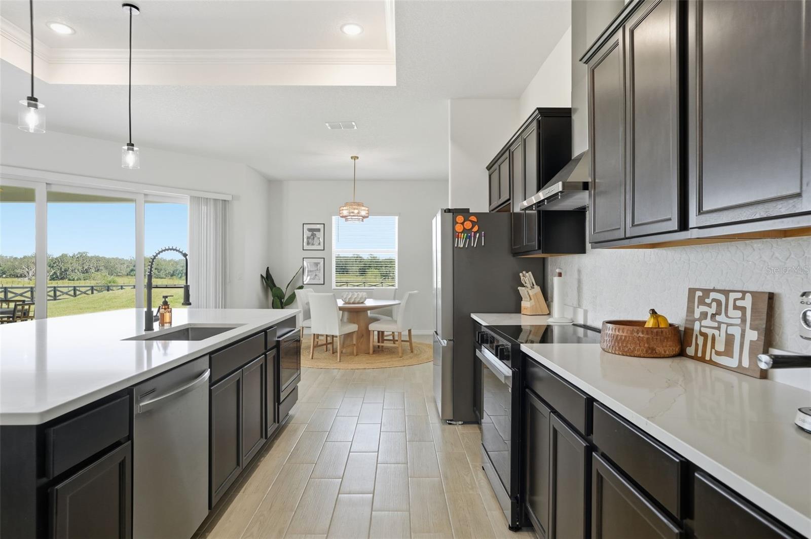 GARDEN GRV - Residential