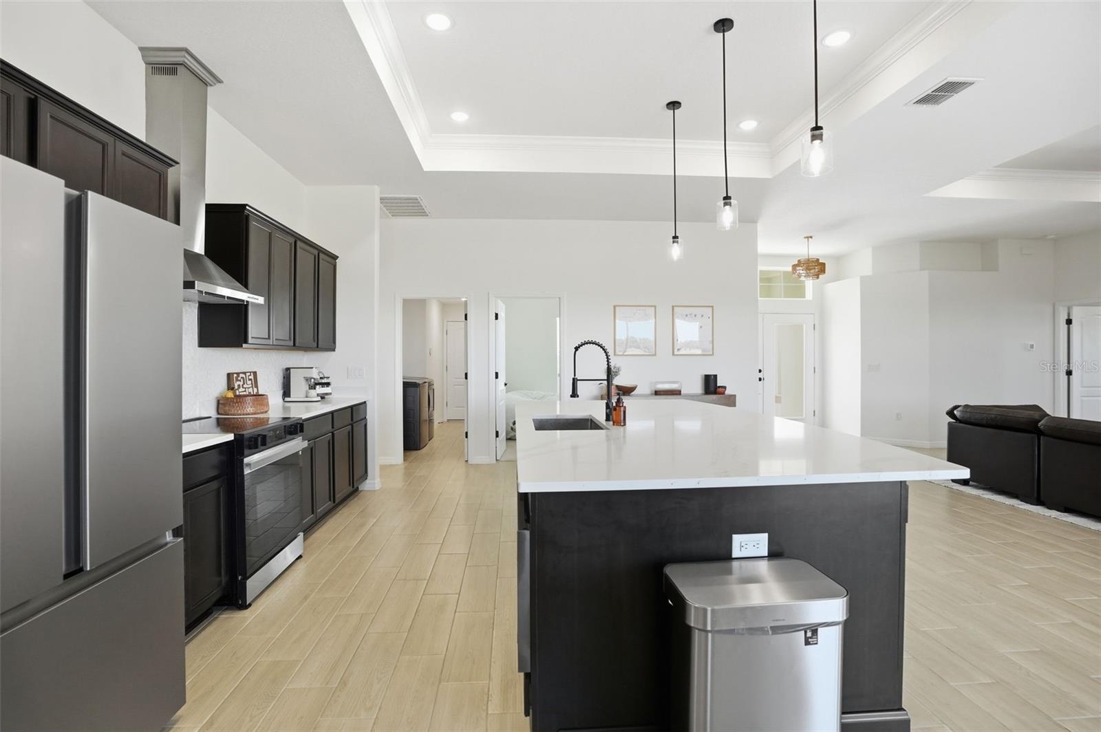 GARDEN GRV - Residential